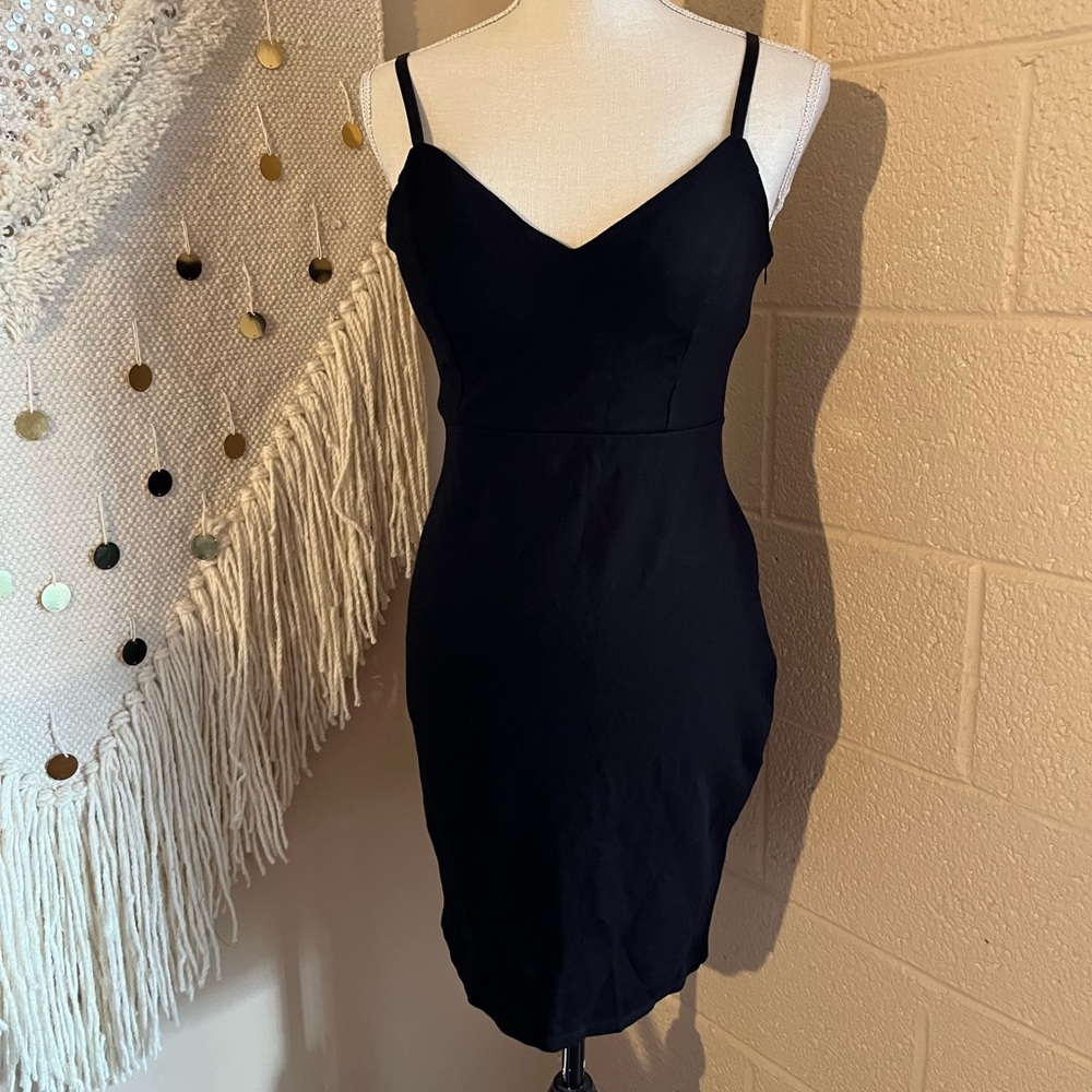 #15 Haute Monde Dress size medium color black beautiful ..Holidays coming up